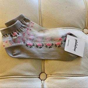 Cottage core socks ultra fem sheer tops ankle socks floral NEW